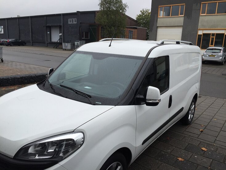 Fiat Doblo 2011+ (L1) dakrails aluminium grijs