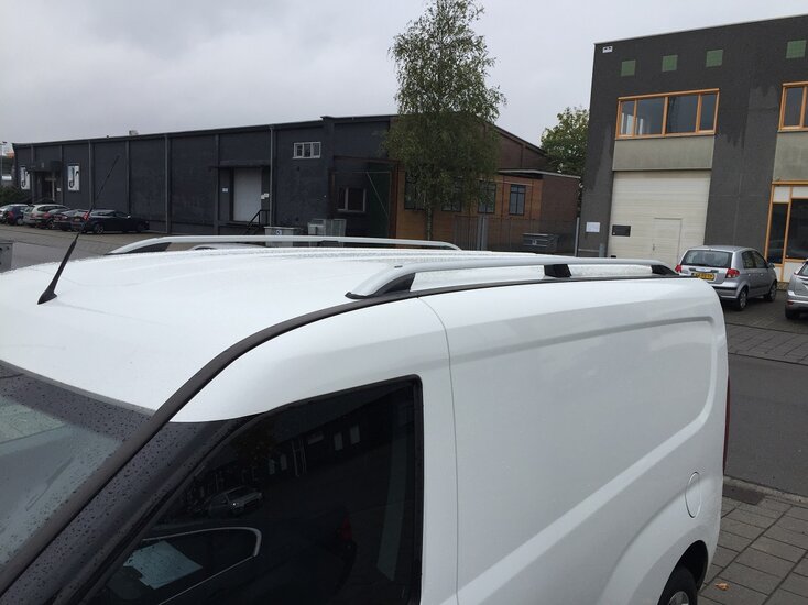 Fiat Doblo 2011+ (L1) dakrails aluminium grijs