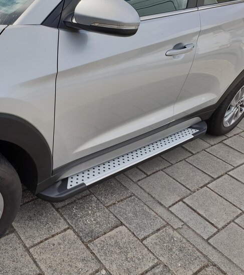 Kia Sportage 2010 tot 2015 - aluminium treeplanken grijs - ronde nop