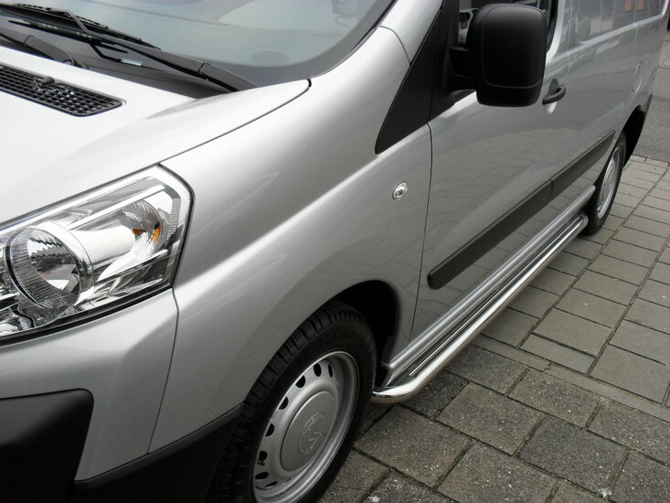 Fiat Scudo L2 Sidebars buis 60 mm met RVS trede