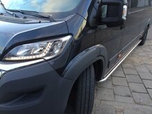 Fiat Ducato L1 sidebars 60 mm met RVS trede 