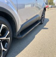 Nissan Navara 2016 tot heden - aluminium treeplanken zwart - ronde nop